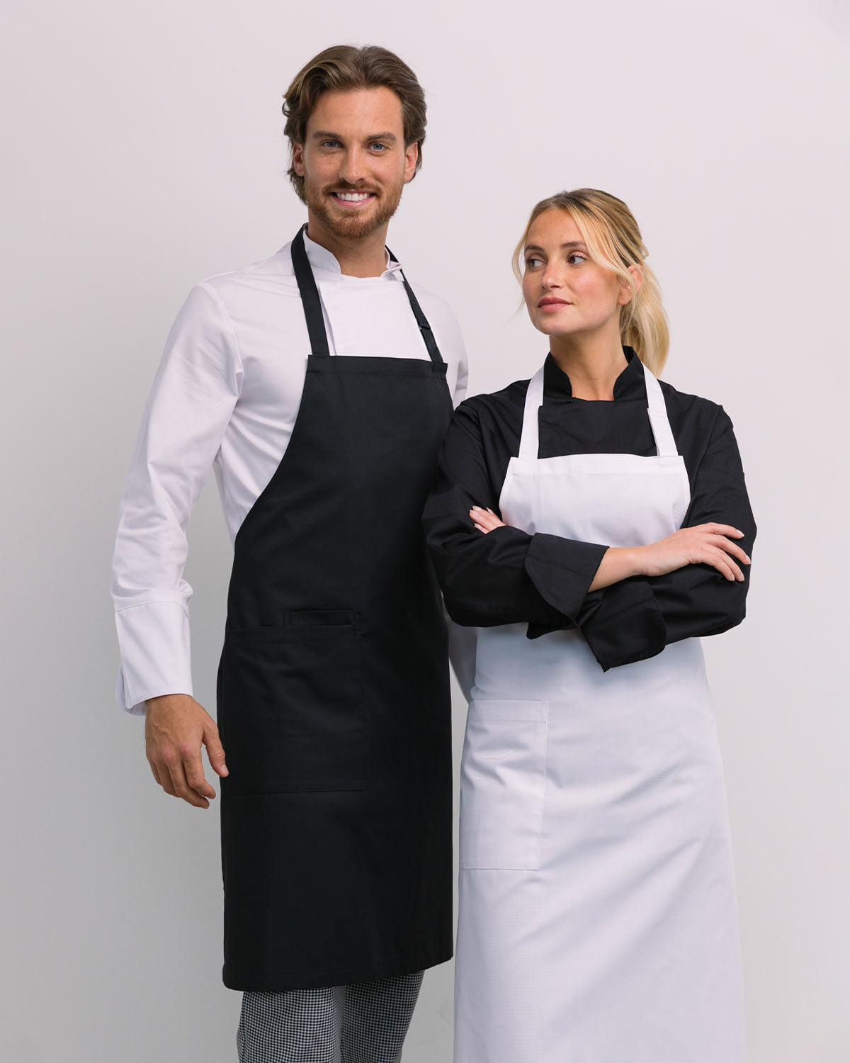 Delantal Medio Ebro Negro