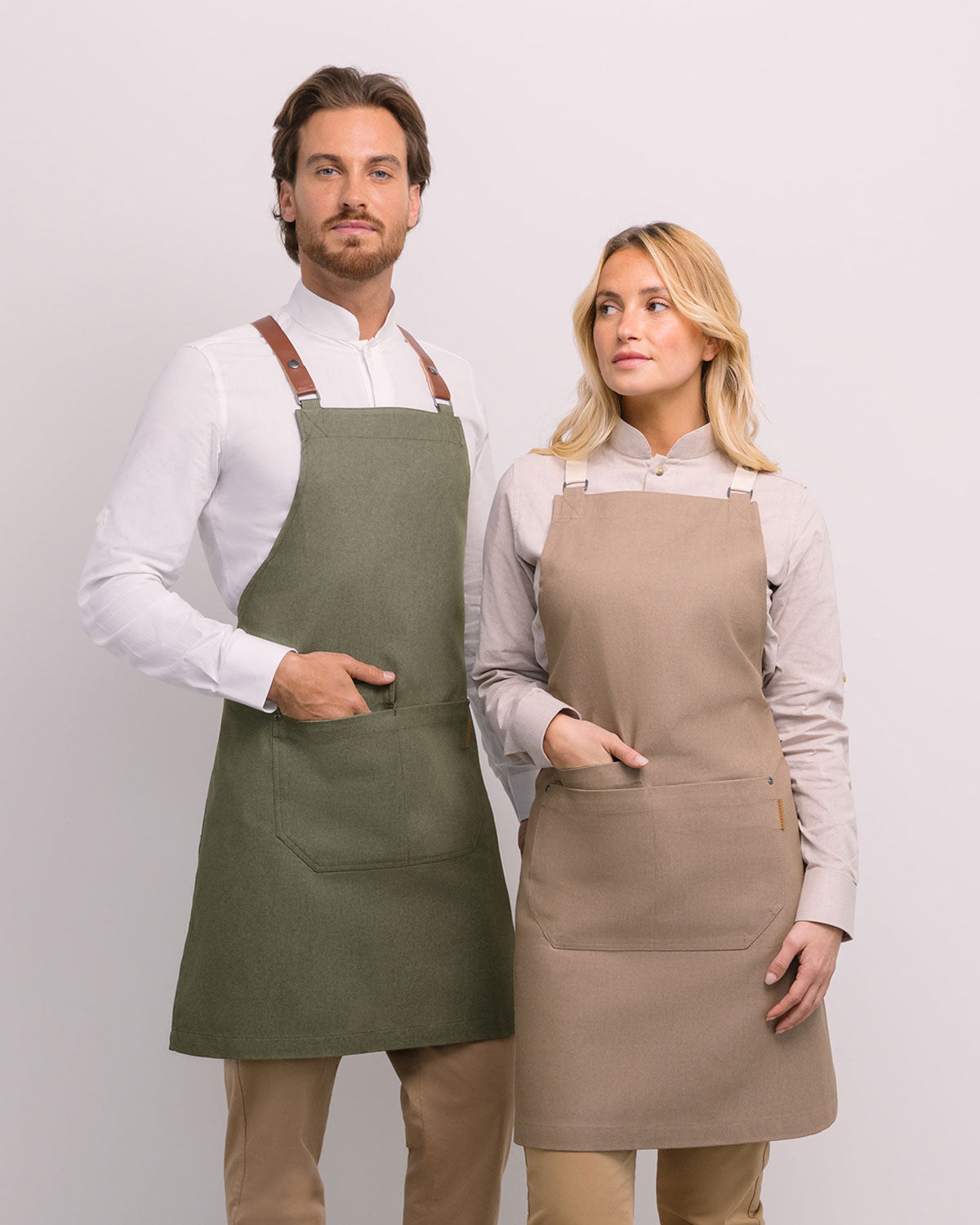 Avental Cruzado Melbourne em Denim Bege