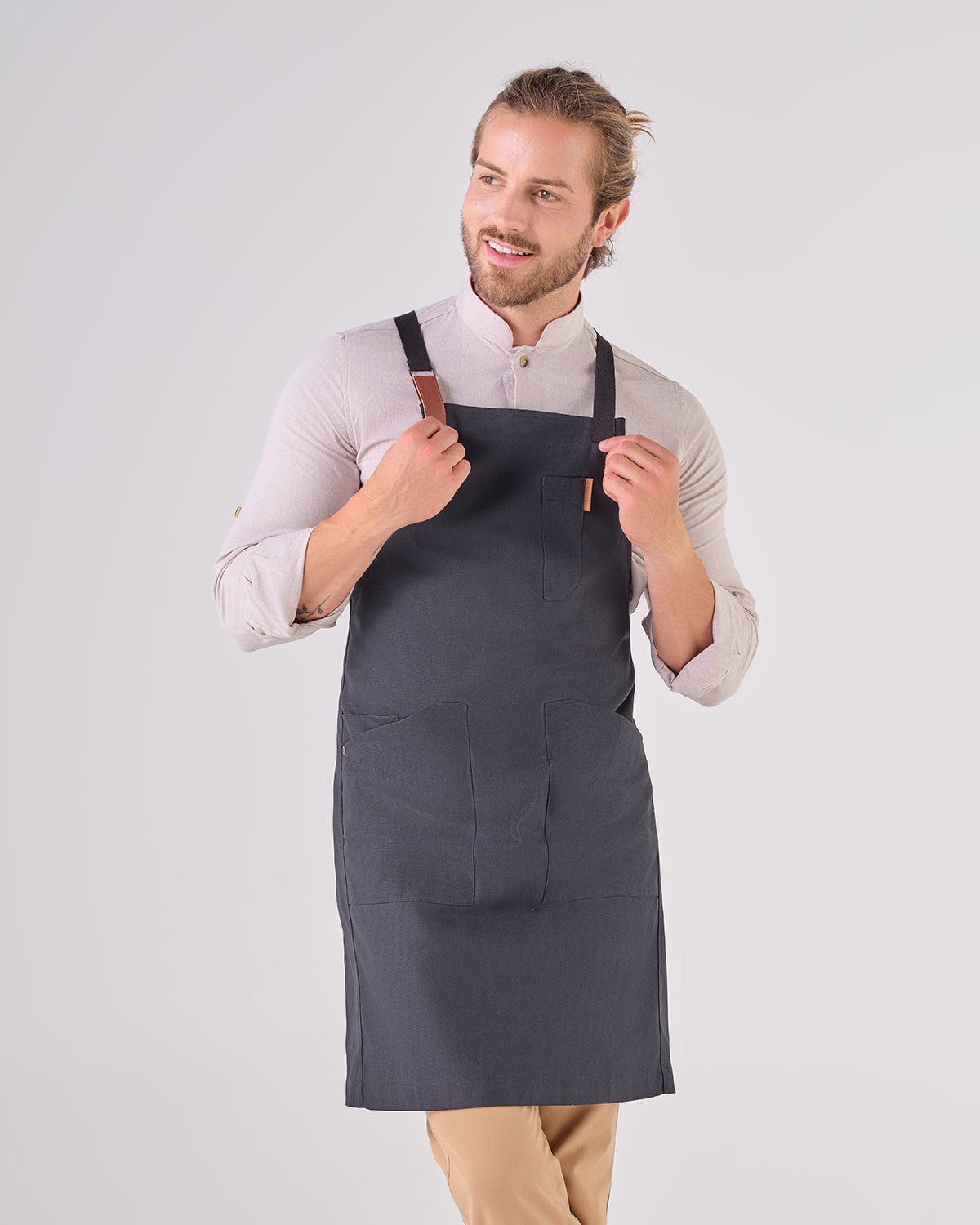 Delantal Cruzado Retro Negro con Tiras Negras